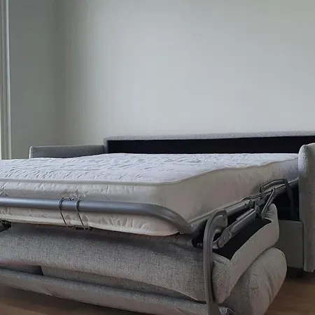 Toimiva Uusi Yksioe Keskustassa Apartament *